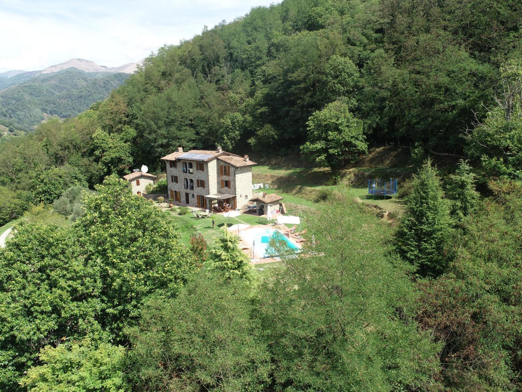 Casa Bachella Villa Bagni di Lucca Luaran gambar